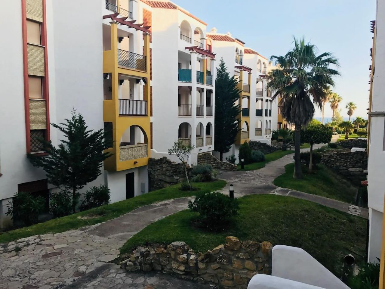 Apartamento Zahara De Los Atunes Atlanterra Costa Bagian luar foto
